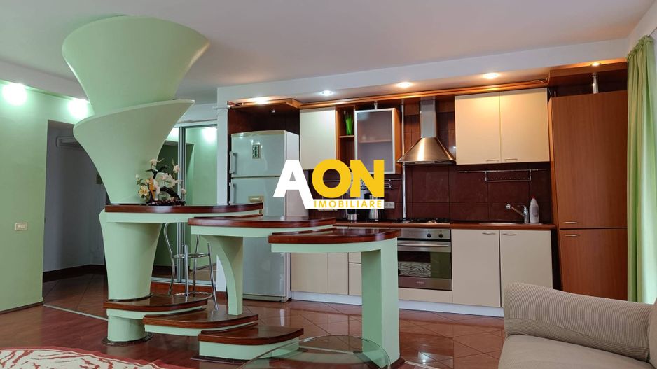 Apartament cu 2 Camere, Etaj Intermediat, Zonă Ultracentrală - Poză 1