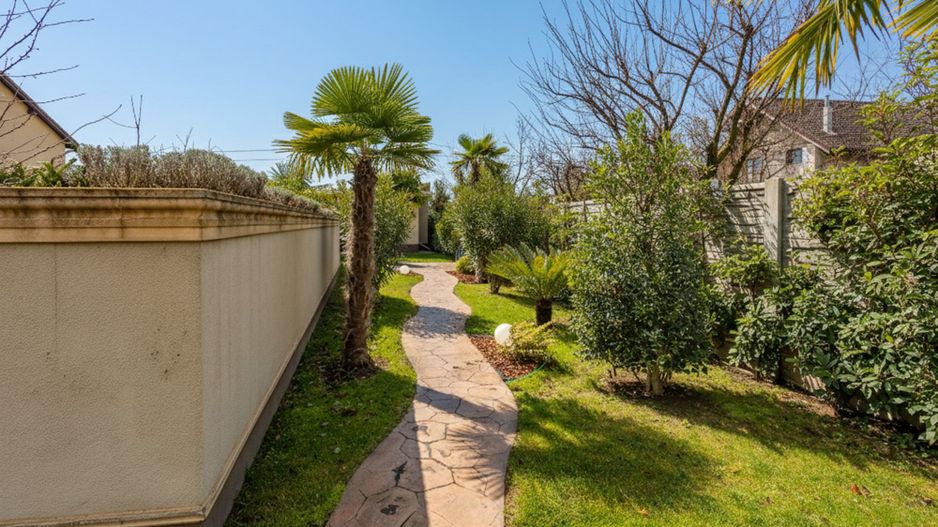 Vila unica | Piscina interioara | Sauna | Fitness | Dotari High Tech - Poză 38