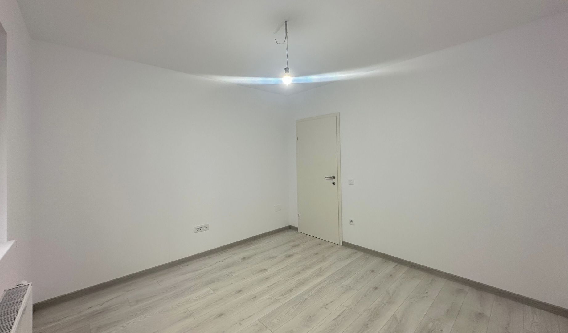 Inchiriere apartament nemobilat Casa Nobel Lângă Coresi - Poză 11