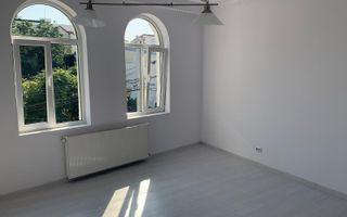 VANZARE - VILA 9 CAMERE  - Vasile Lascar, Mihai Eminescu, Bd. Dacia - Poză 2