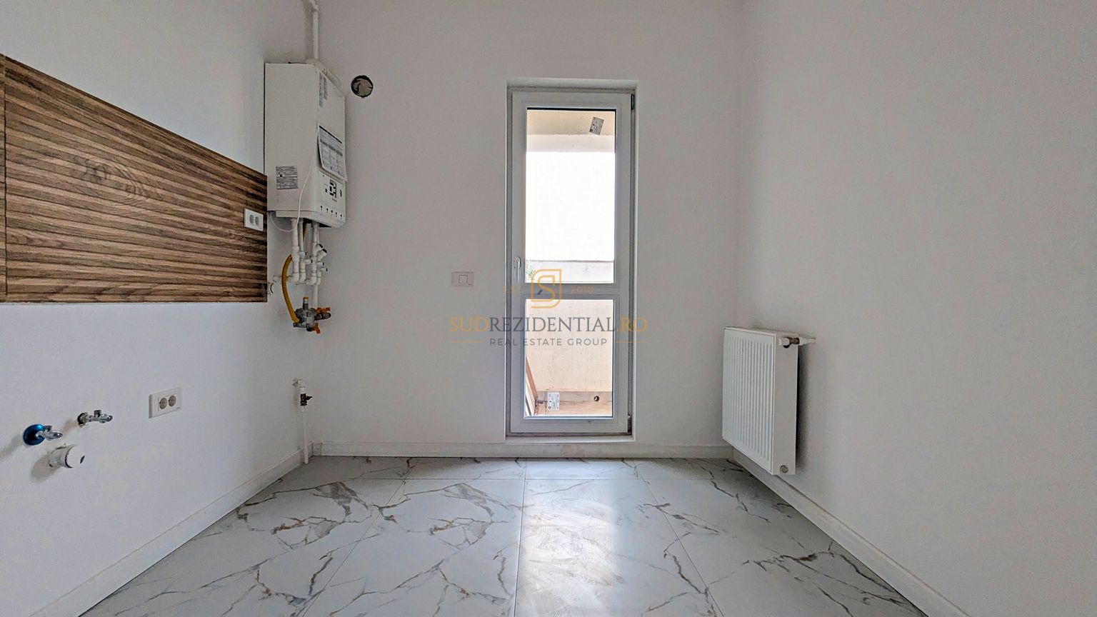 Apartament 2 camere decomandat,curte proprie,metrou Aparatorii Patriei - Poză 4