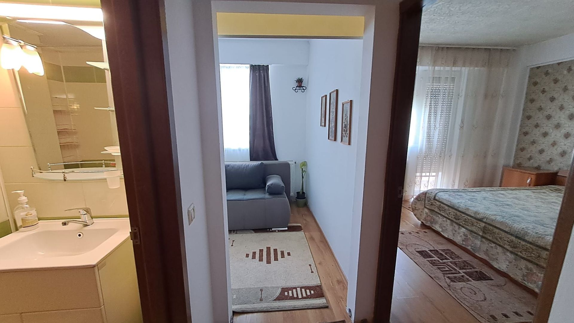 Chirie apartament 2 camere - parcare privata - Turnisor, Sibiu - Poză 1