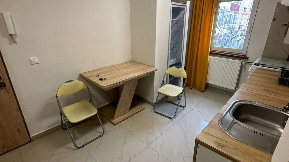 Soarelui | 2 Camere | Etaj 1 | Mobilat si Utilat | Disponibil imediat - Poză 2
