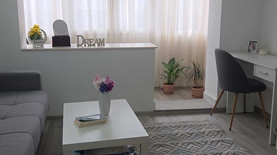 Vand apartament 2 camere zona centrala - Poză 4