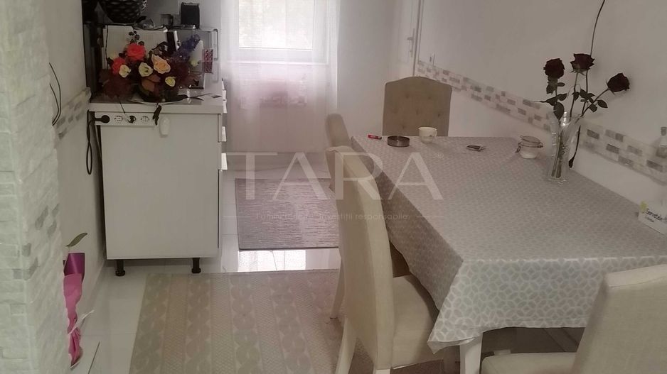 Apartament mobilat, in Gruia, 3 camere decomandate! - Poză 1