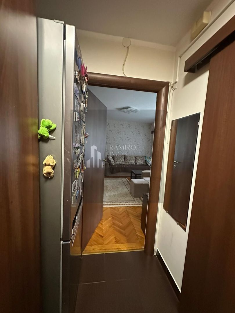 3 camere zona Bd Alexandru Obregia/CENTRALA/PARCARE - Poză 10