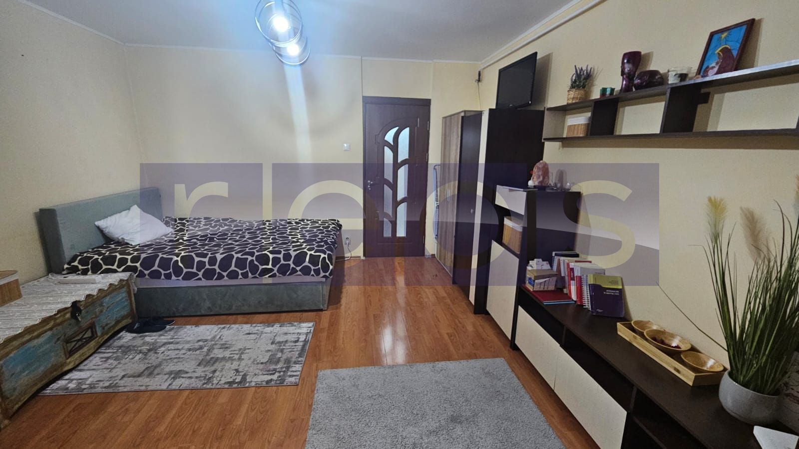GARSONIERĂ DE ÎNCHIRIAT – BALCON – DRISTOR-VITAN – COMPLET UTILATĂ - Poză 2