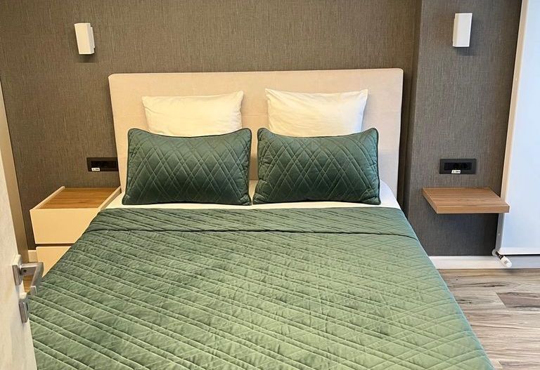 Închiriez apartament 3 camere, mobilat - utilat, openspace, Unirii - Poză 7