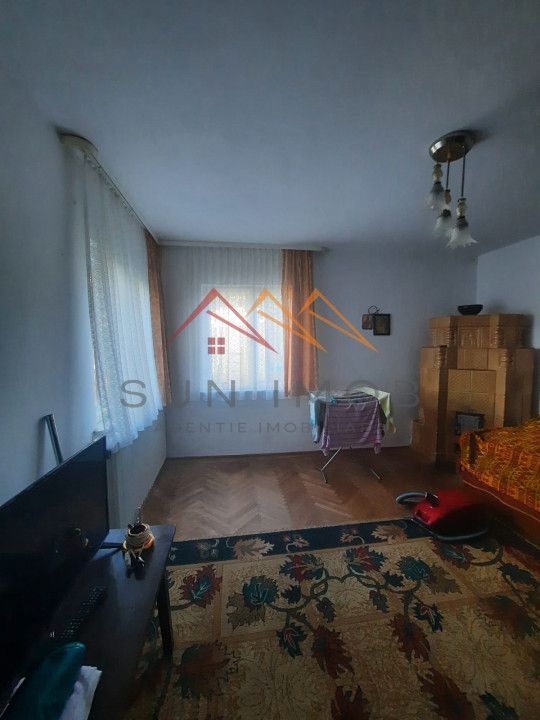 Casa P+1, 5 camere, 2 bai, zona retrasa, CT, garaj, Campina, Prahova - Poză 5