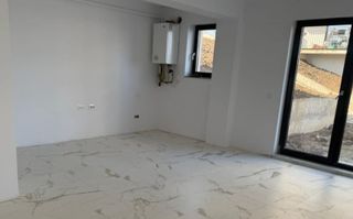Apartament 1 camera cu gradina,92 mp,75000 euro - Poză 2