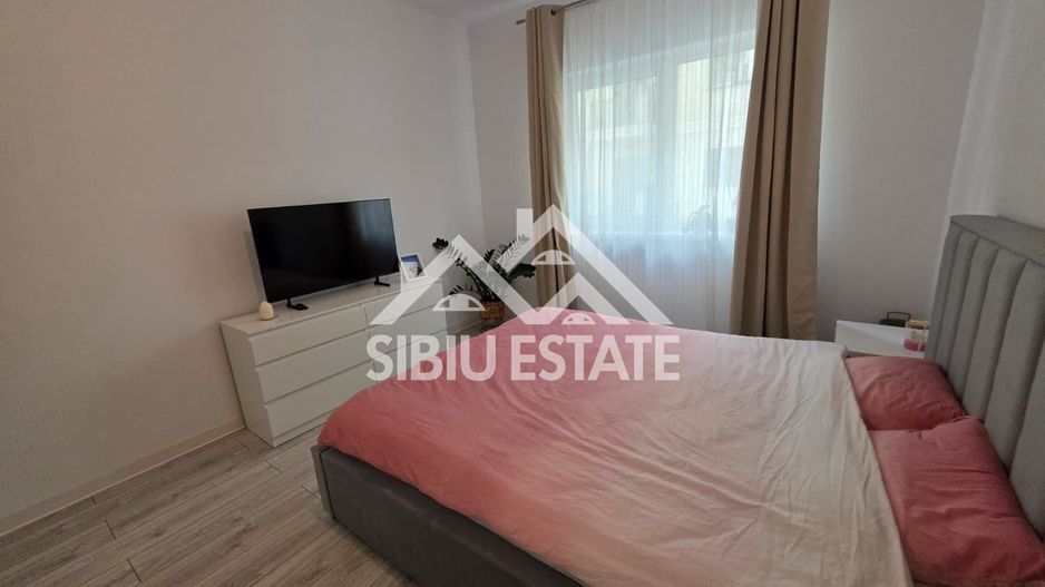 Studio 37 mp cu gradina,  zona Brana, Selimbar - Poză 4