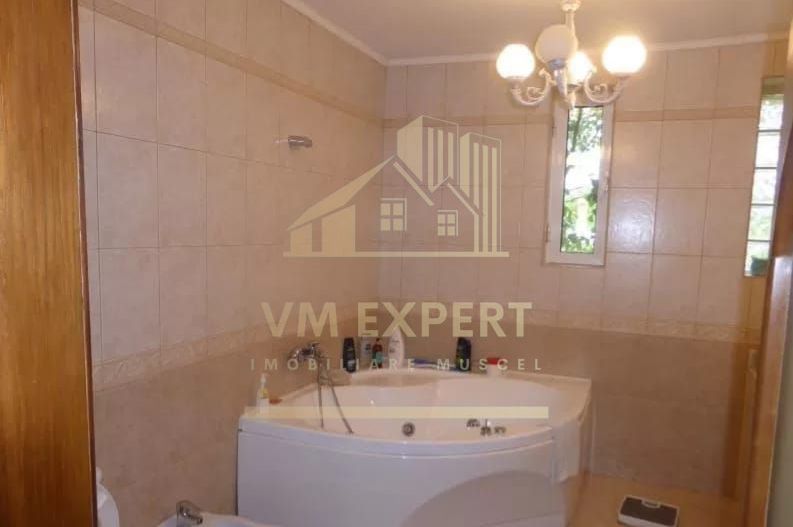 VILA 8 CAMERE, TEREN 511 MP, CENTRU CAMPULUNG - Poză 12