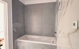 Apartament finisat / etaj intermediar / Eroilor - Poză 8