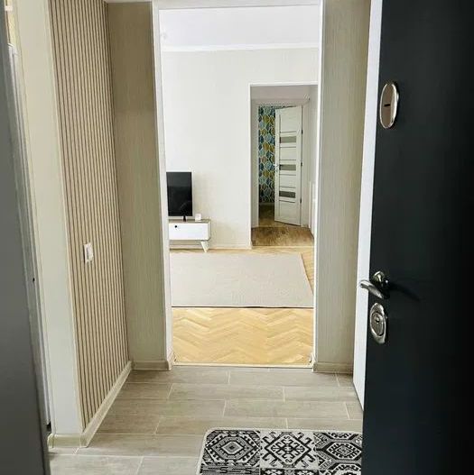 Apartament excelent cu doua camere Romancierilor, Drumul Taberei - Poză 8