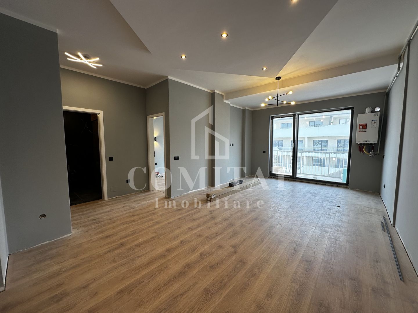 Apartament 2 camere | FINISAT | Zona Eroilor - Poză 3