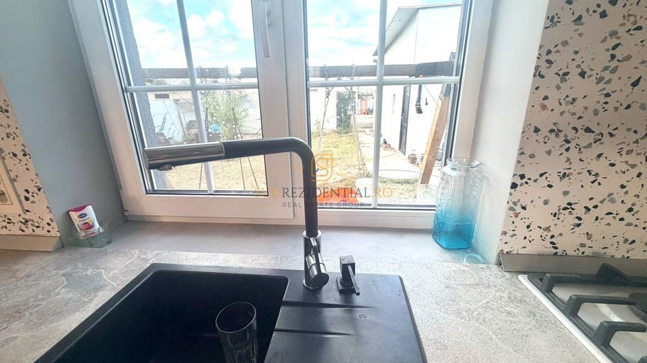 Casa Individuala P+M, 90 mp utili, teren 300 mp, mobilata si utilata - Poză 9
