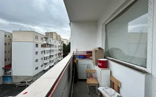 Vanzare apartament 3 camere, zona Piata Flora! - Poză 12