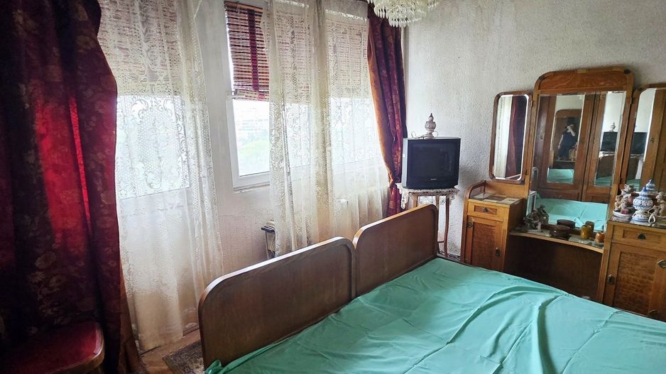 Vand apartament 3 camere - parc IOR - Poză 1