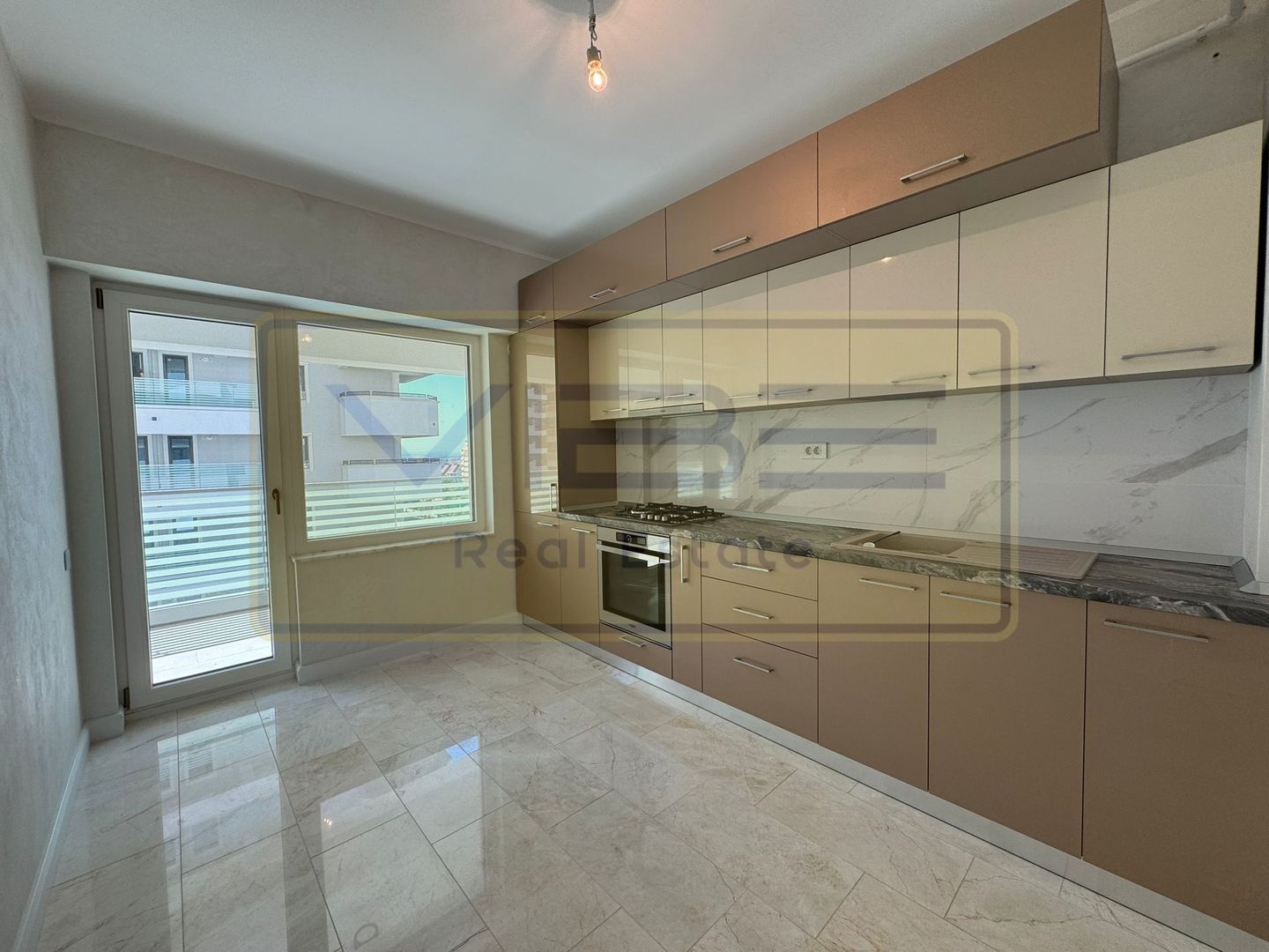 Apartament Copou 1 camera+parcare subterana Royal Town - Poză 3