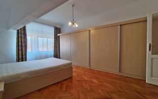 Inchiriere apart. 4 cam. Ultracentral, pe str. Iosif Vulcan, Oradea - Poză 8