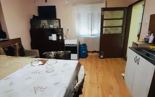 Casă + 2870 mp teren – oportunitate Ciocaia - Poză 14