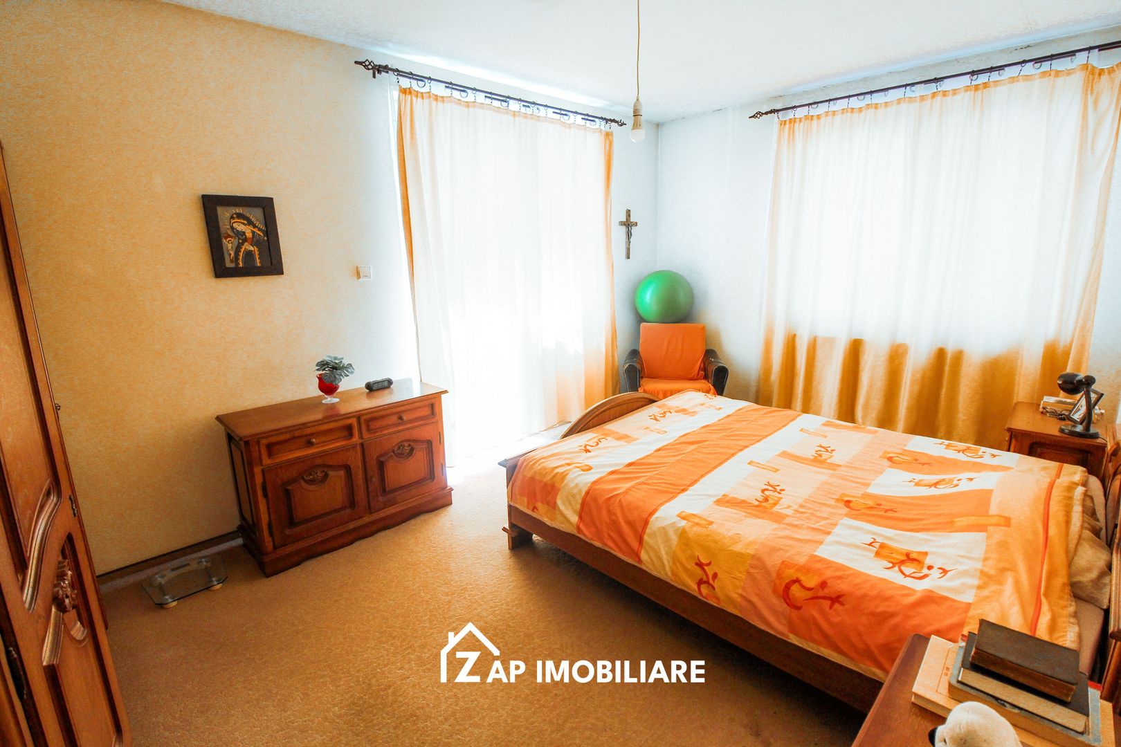 Unirii - Casa 170 mp - 5 camere - 900 mp teren - garaj - Poză 11