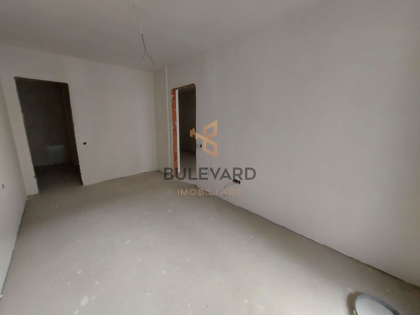 Apartament cu 2 camere, zona Vivo! - Poză 7