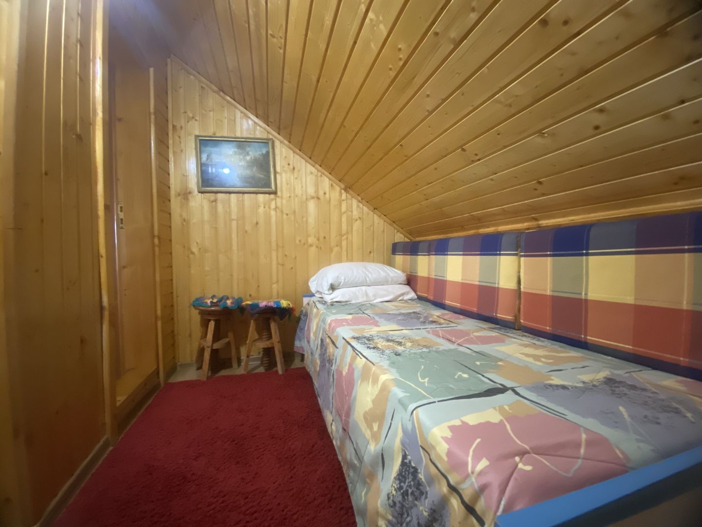 Oaza de liniste si verdeata! Vanzare casa cu 5 camere in Pucioasa - Poză 18