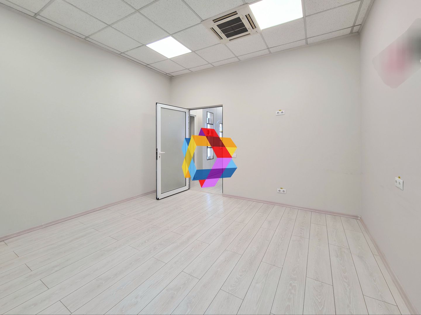 Spatiu birouri de închiriat Brasov - 130 mp # Spatii-comerciale-brasov.ro - Poză 8