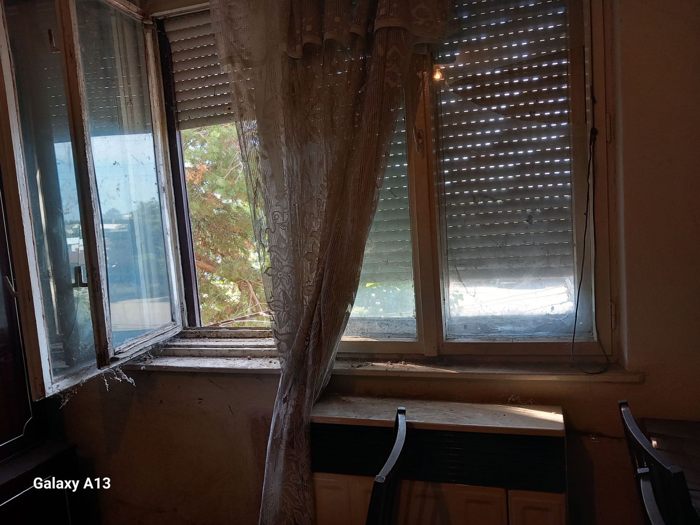 BRASADAS vinde garsoniera la etajul 2 în Micro 15 - Poză 2