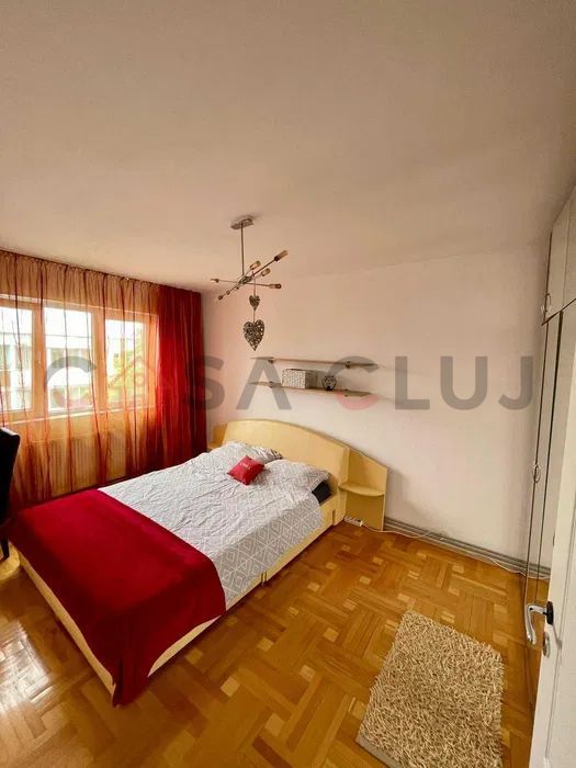 Decomandat - Etaj Intermediar - Bloc Izolat - Zona "La terenuri" - Poză 2