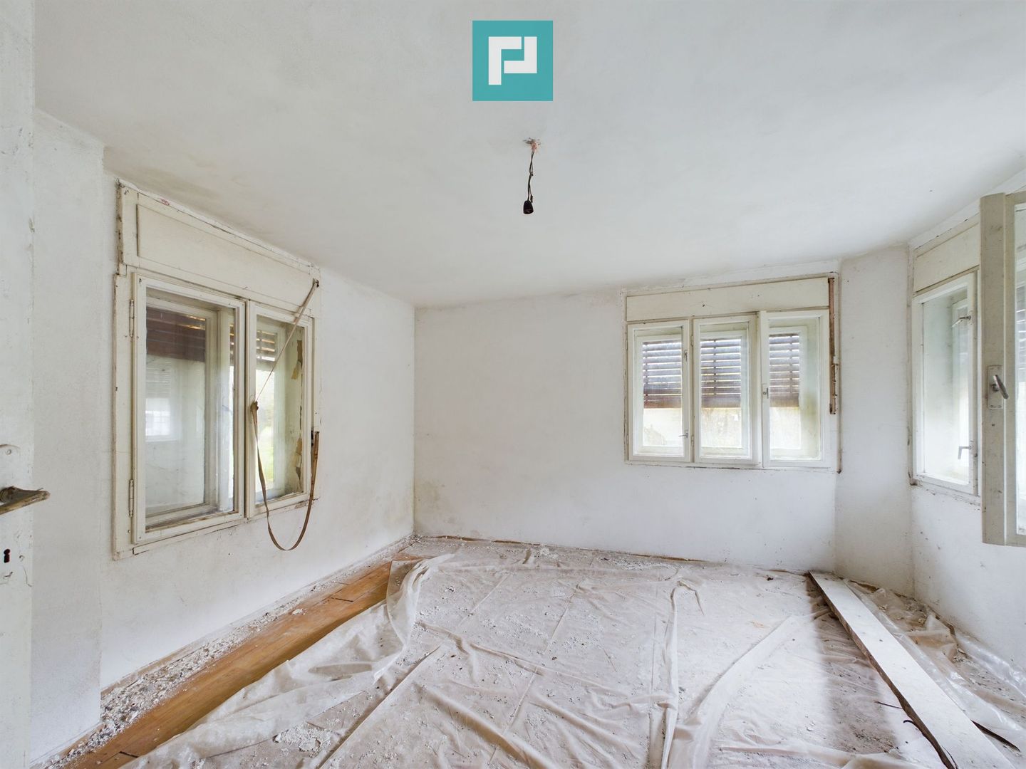 Casă în Moneasa - Poză 7