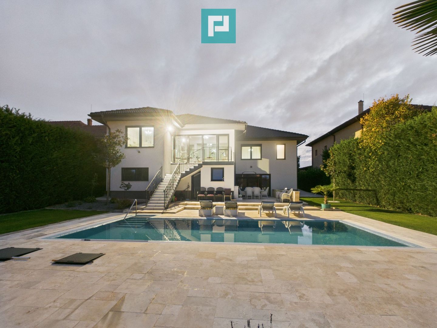Casă de lux Oncea, piscină, 400 mp - Poză 4