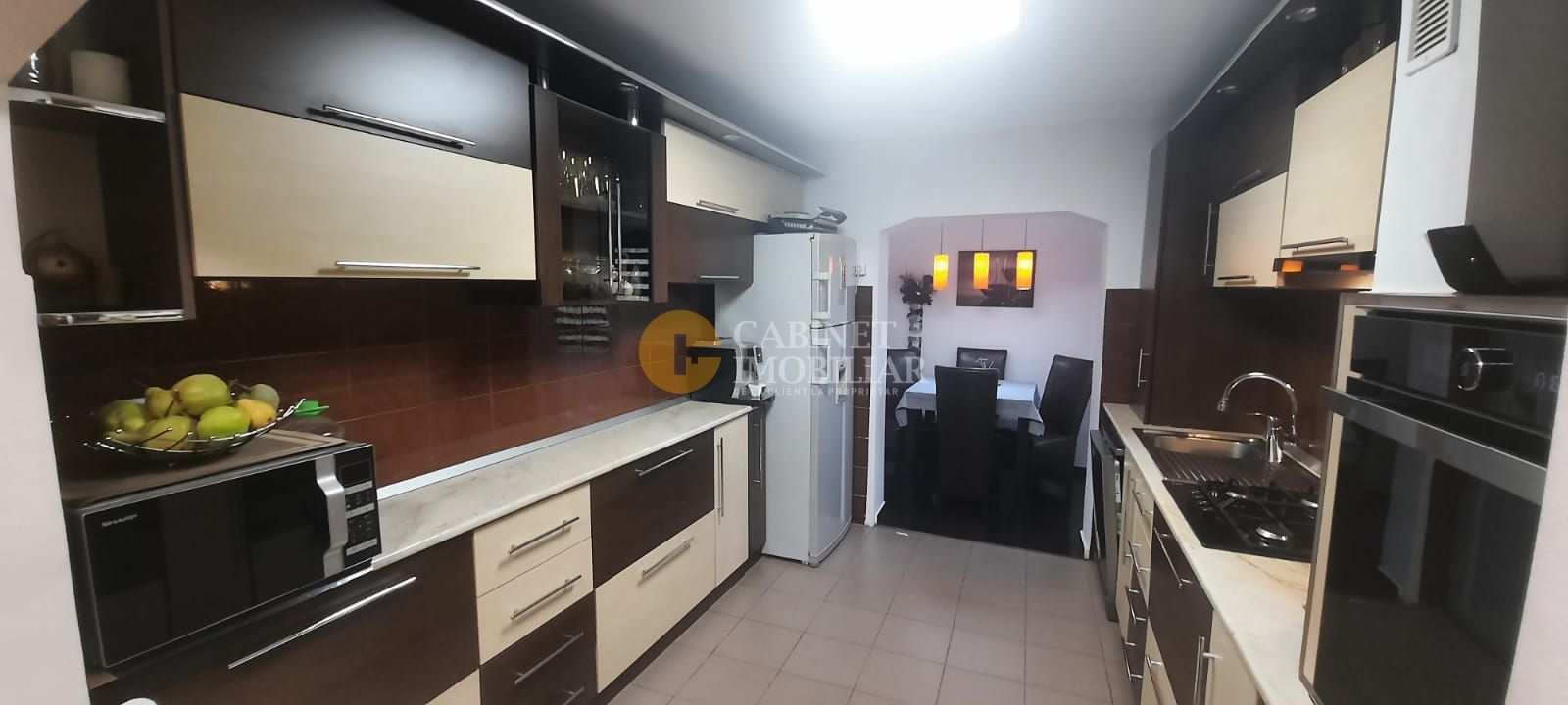 3 Camere Decomandat - Etaj intermediar -  71 mp - Zona Galata - Poză 3