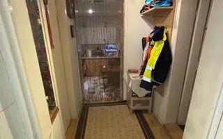 Casa cu front stradal,  7 Noiembrie, ideala clinica/cabinet/locuinta - Poză 14