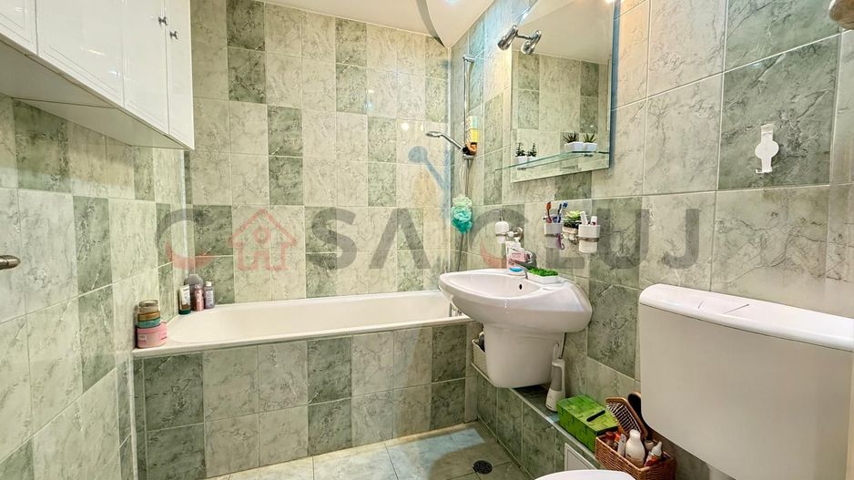 3 camere decomandate, la cheie, etaj intermediar, Lidl Mărăști!! - Poză 4