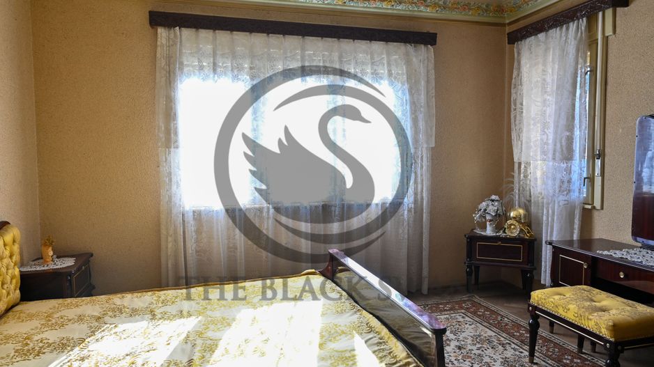 Casa cu 6 camere de vanzare | Zona Ultracentrala, Baicoi | Comision 0% - Poză 7