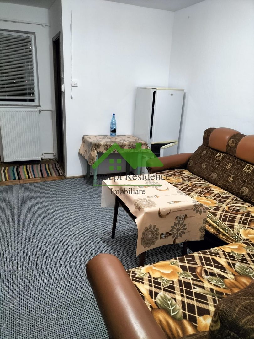 Garsonieră 28 mp, balcon – str. Gării, etaj 4 - Poză 2