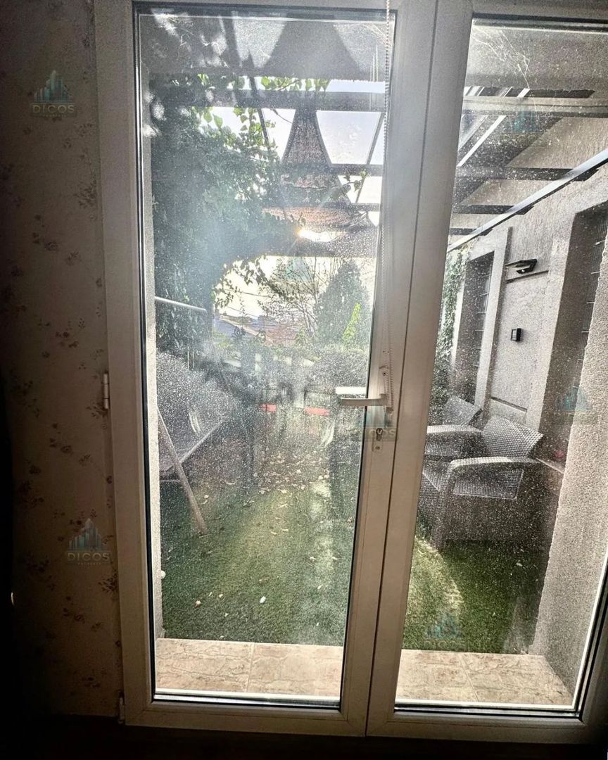 Casă de vânzare pe strada Tudor Vladimirescu - Poză 8