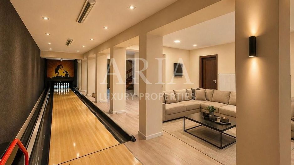 SNAGOV VILA | 36m DESCHIDERE LA LAC | PONTON 250mp | JACUZZI | SPA | BOWLING - Poză 14