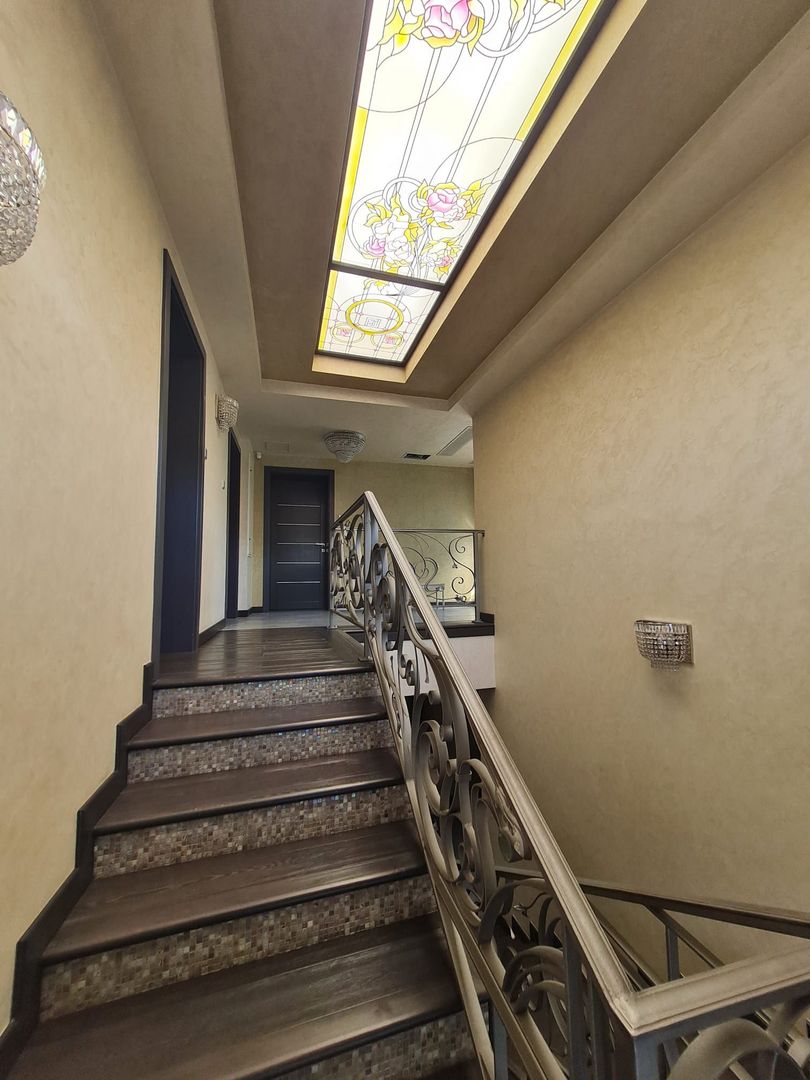 Lux la 5 minute de Iulius Twon - Poză 76