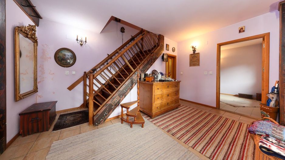 Casa de vanzare Rasnov + Spatiu Comercial | Teren 1062mp - Poză 31