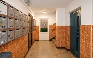 Garsoniera 30mpu+5mp balcon,1979, Campia Libertatii - metrou Muncii - Poză 12