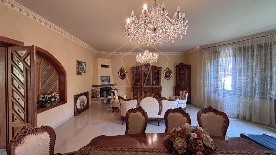 COM 0% Casa individuala spatioasa, piscina, garaj, anexe | Iosefin - Poză 9