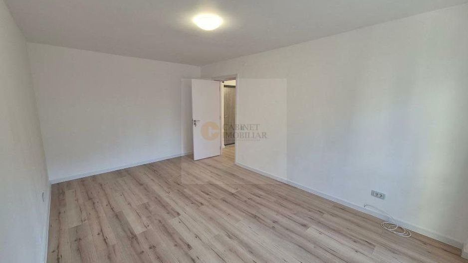 2 Camere | Renovat | Fără Risc Seismic | Moșilor - Poză 2