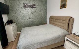 Apartament 3 camere, decomandat - Poză 4