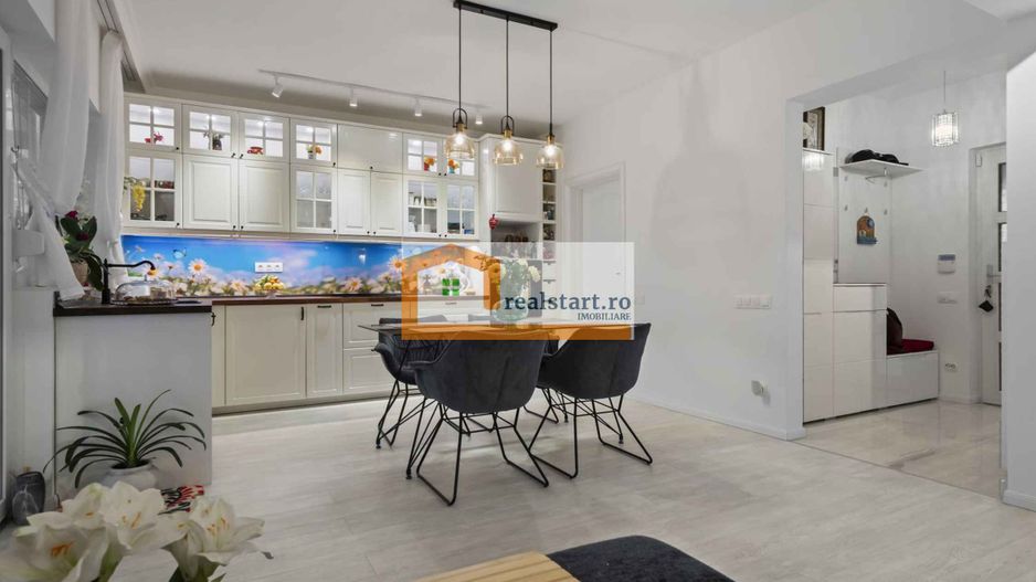 Langa Padure, Vila P+Pod , 1500mp teren,  terasa 40mp,  complex securizat - Poză 14