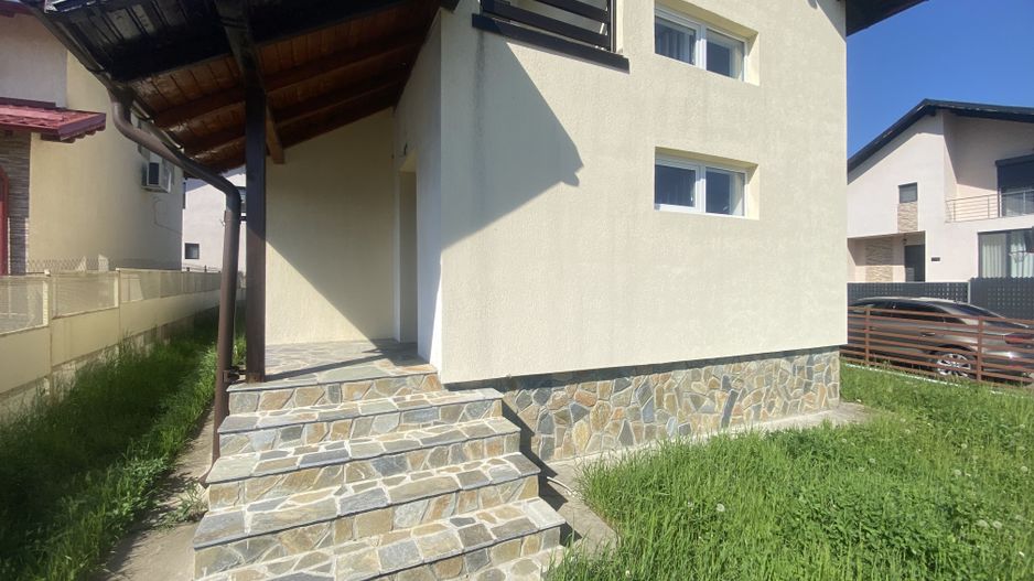Liniste si confort! Vanzare casa la cheie, luminoasa in Priseaca! - Poză 15