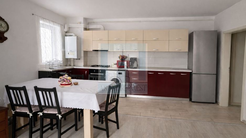 Apartament 3 camere , ETJ 2/8 -  zona Maurer Residence/Tractorul - Poză 2