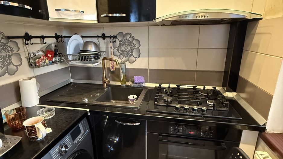 Ap 2 camere renovat - mobilat și utilat complet - Poză 13